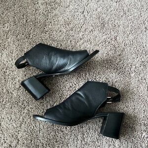 Kenneth Cole Reaction Womens Boots Black Size 9.5 M Fridah Fly 4" Open Heel